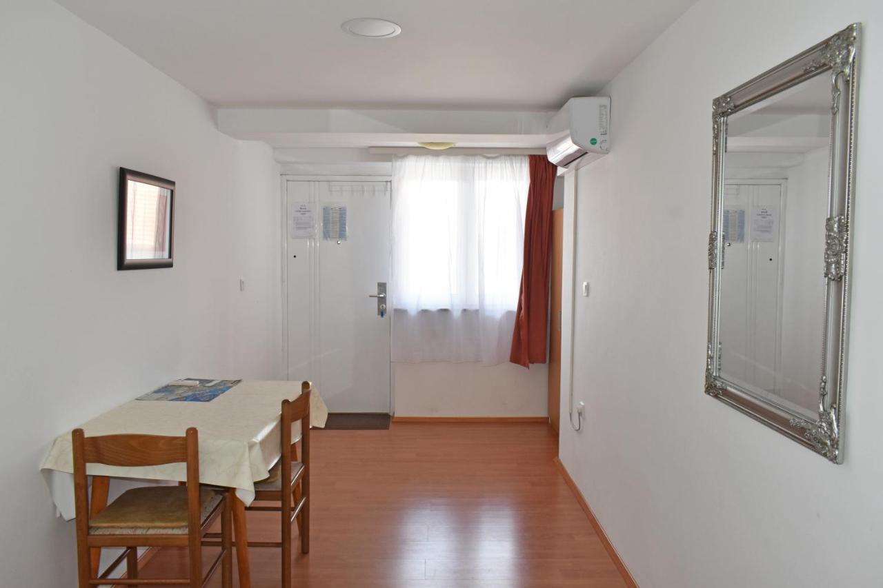Studio Apartment Tonka Šibenik Exteriör bild